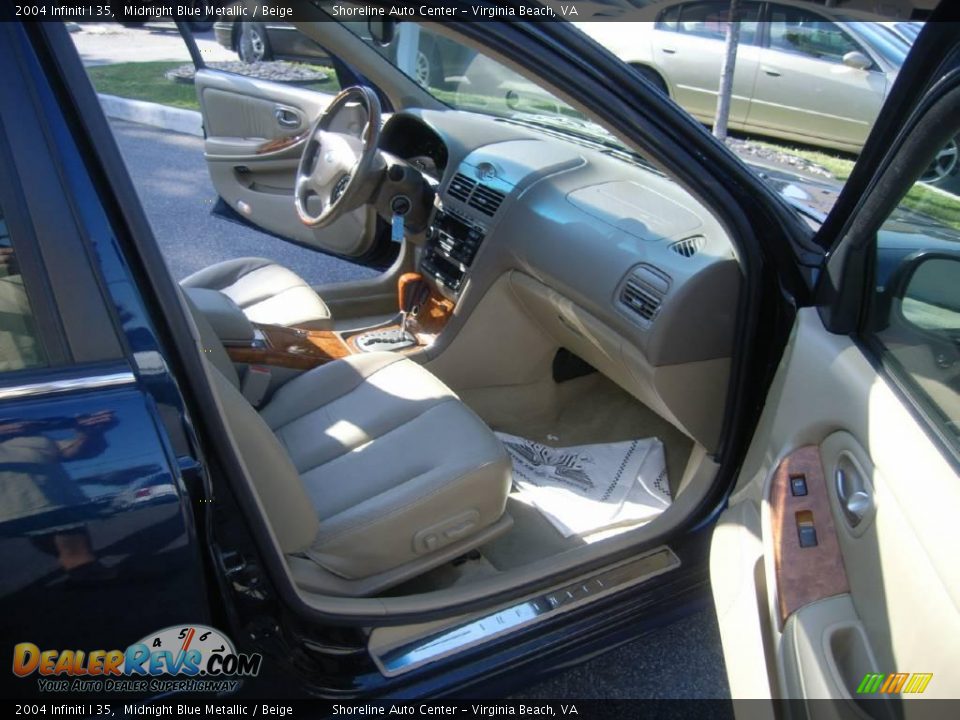 2004 Infiniti I 35 Midnight Blue Metallic / Beige Photo #15