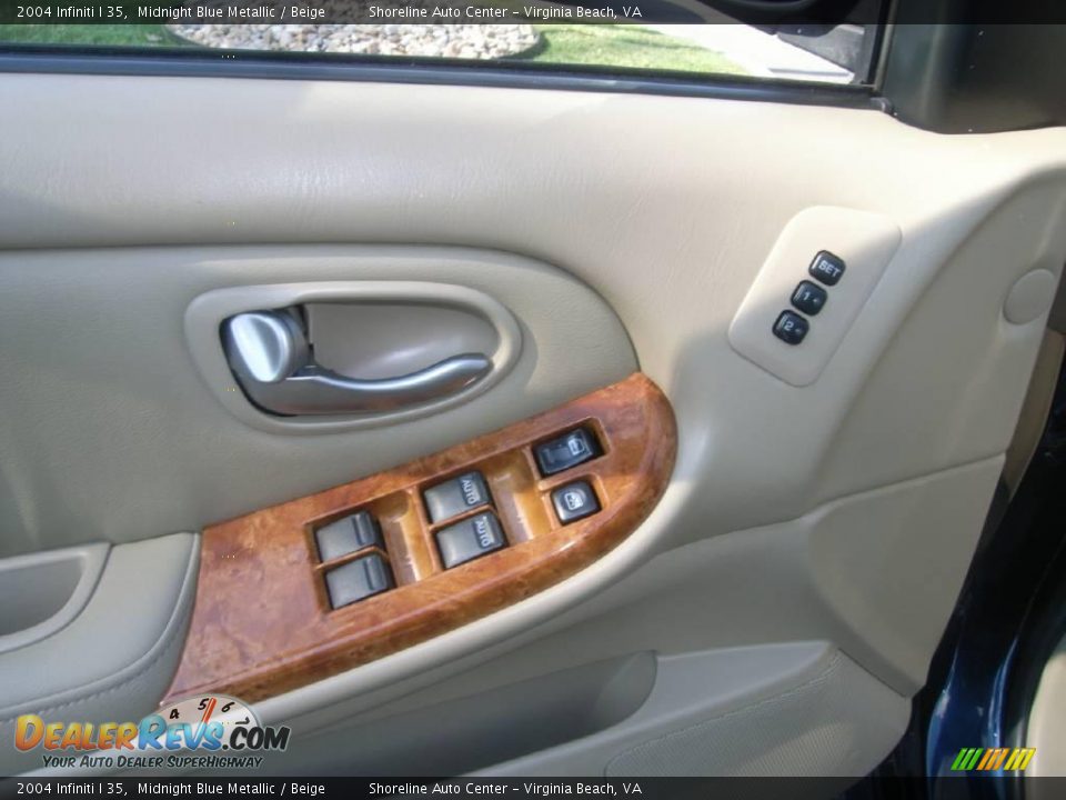 2004 Infiniti I 35 Midnight Blue Metallic / Beige Photo #17