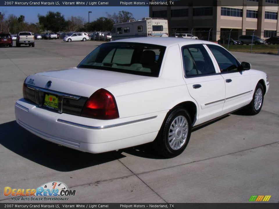 2007 Mercury Grand Marquis LS Vibrant White / Light Camel Photo #6