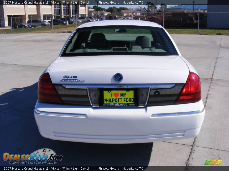 2007 Mercury Grand Marquis LS Vibrant White / Light Camel Photo #7