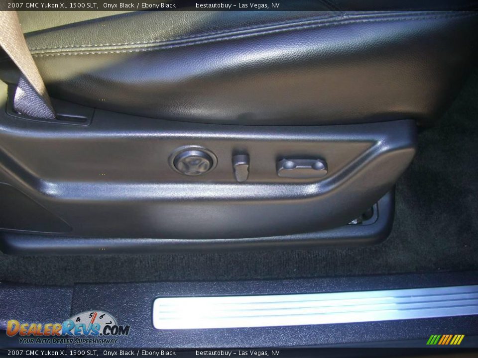 2007 GMC Yukon XL 1500 SLT Onyx Black / Ebony Black Photo #7