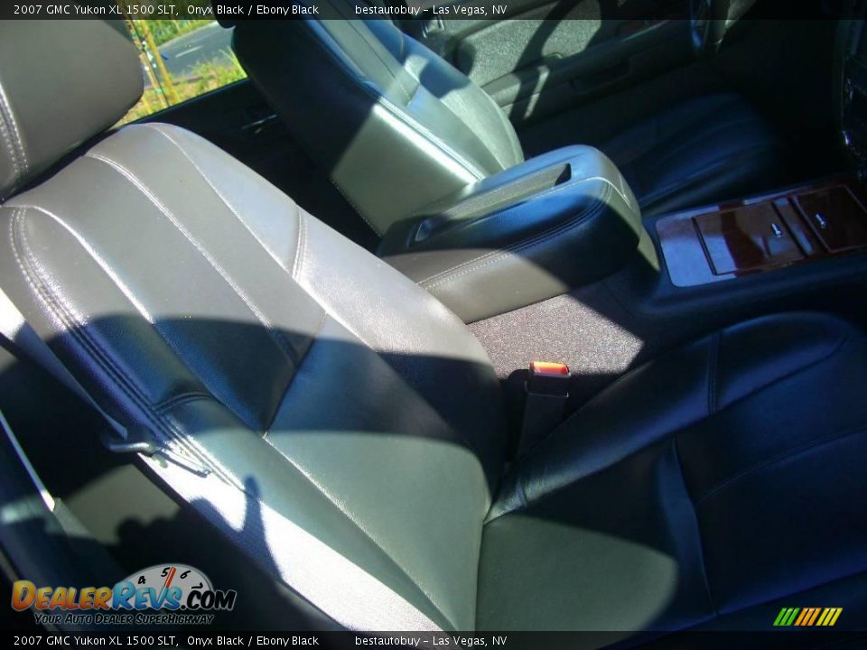 2007 GMC Yukon XL 1500 SLT Onyx Black / Ebony Black Photo #8