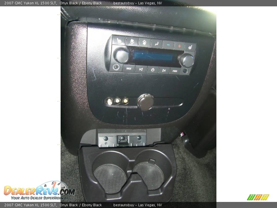 2007 GMC Yukon XL 1500 SLT Onyx Black / Ebony Black Photo #16