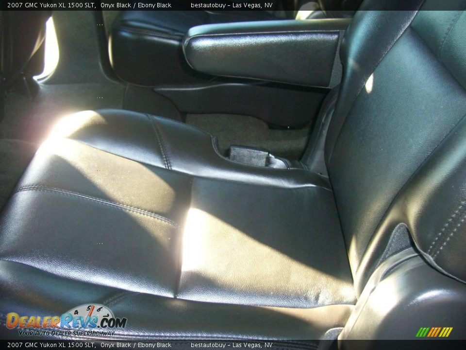 2007 GMC Yukon XL 1500 SLT Onyx Black / Ebony Black Photo #18