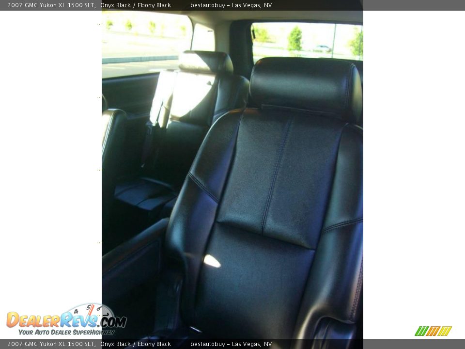 2007 GMC Yukon XL 1500 SLT Onyx Black / Ebony Black Photo #33