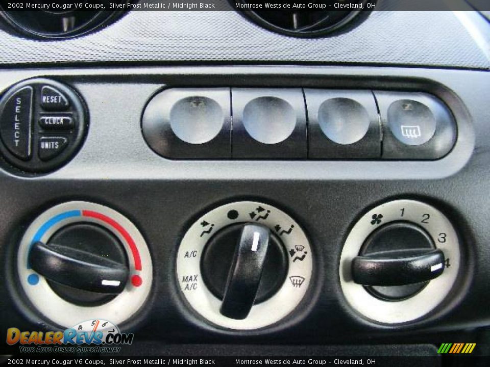 2002 Mercury Cougar V6 Coupe Silver Frost Metallic / Midnight Black Photo #20