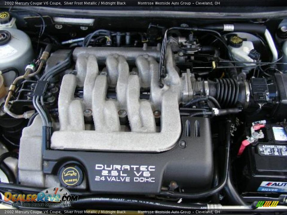 2002 Mercury Cougar V6 Coupe Silver Frost Metallic / Midnight Black Photo #29