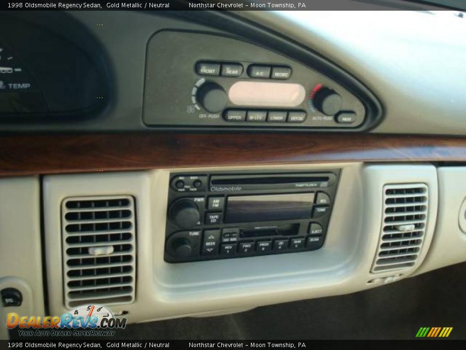 1998 Oldsmobile Regency Sedan Gold Metallic / Neutral Photo #13