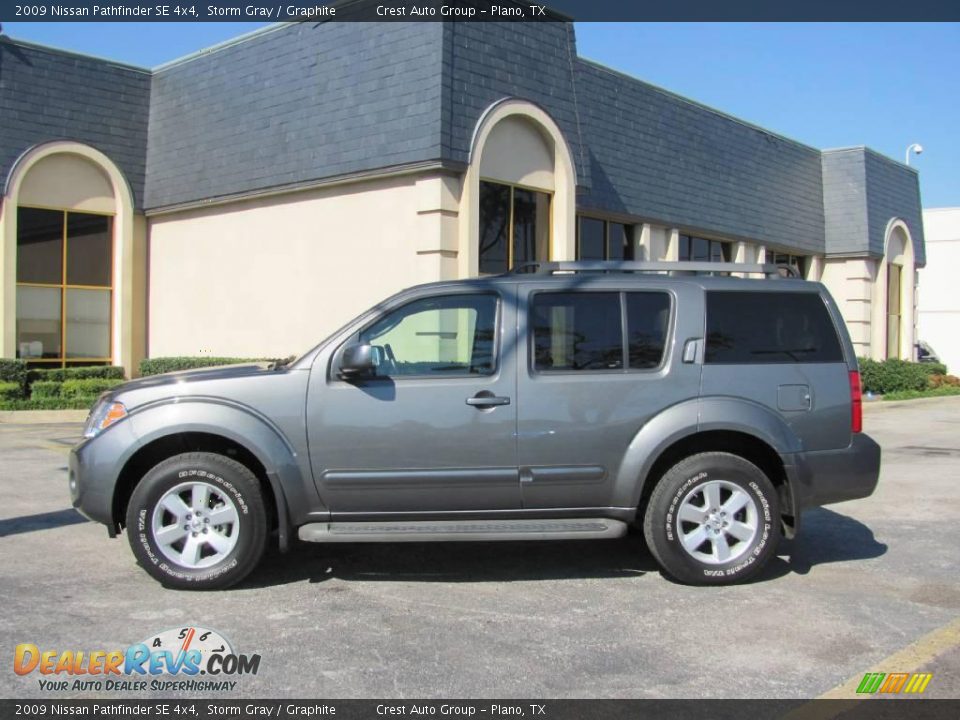 2009 Nissan Pathfinder SE 4x4 Storm Gray / Graphite Photo #4