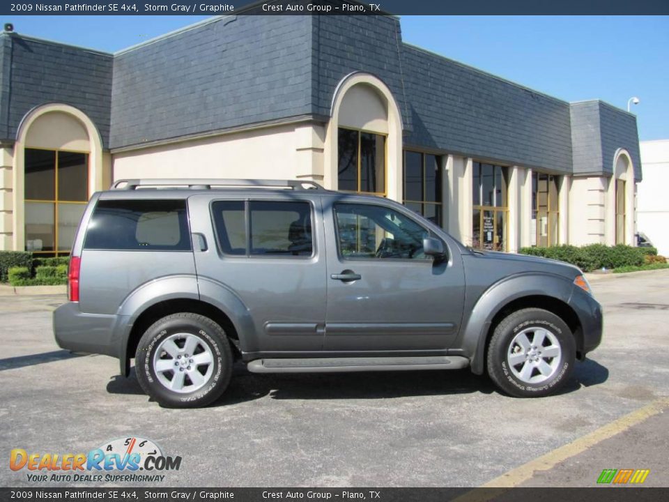 2009 Nissan Pathfinder SE 4x4 Storm Gray / Graphite Photo #7