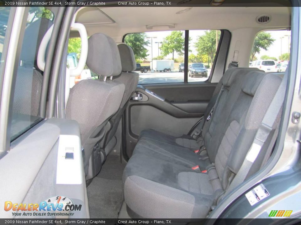 2009 Nissan Pathfinder SE 4x4 Storm Gray / Graphite Photo #10