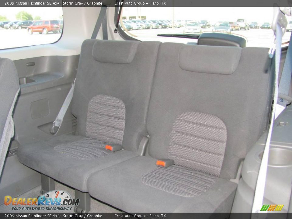 2009 Nissan Pathfinder SE 4x4 Storm Gray / Graphite Photo #11