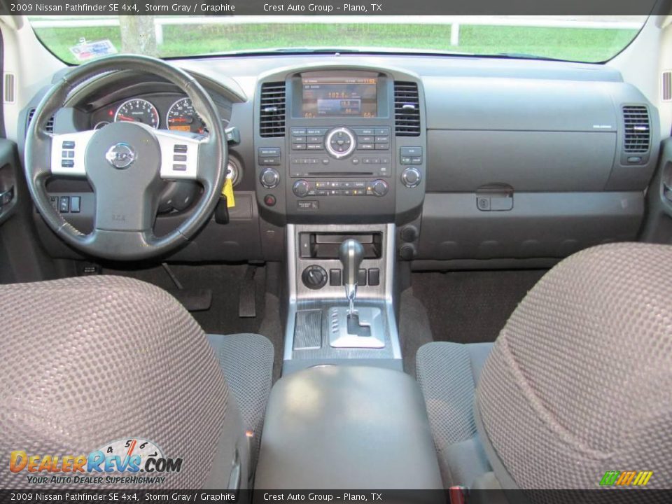 2009 Nissan Pathfinder SE 4x4 Storm Gray / Graphite Photo #12