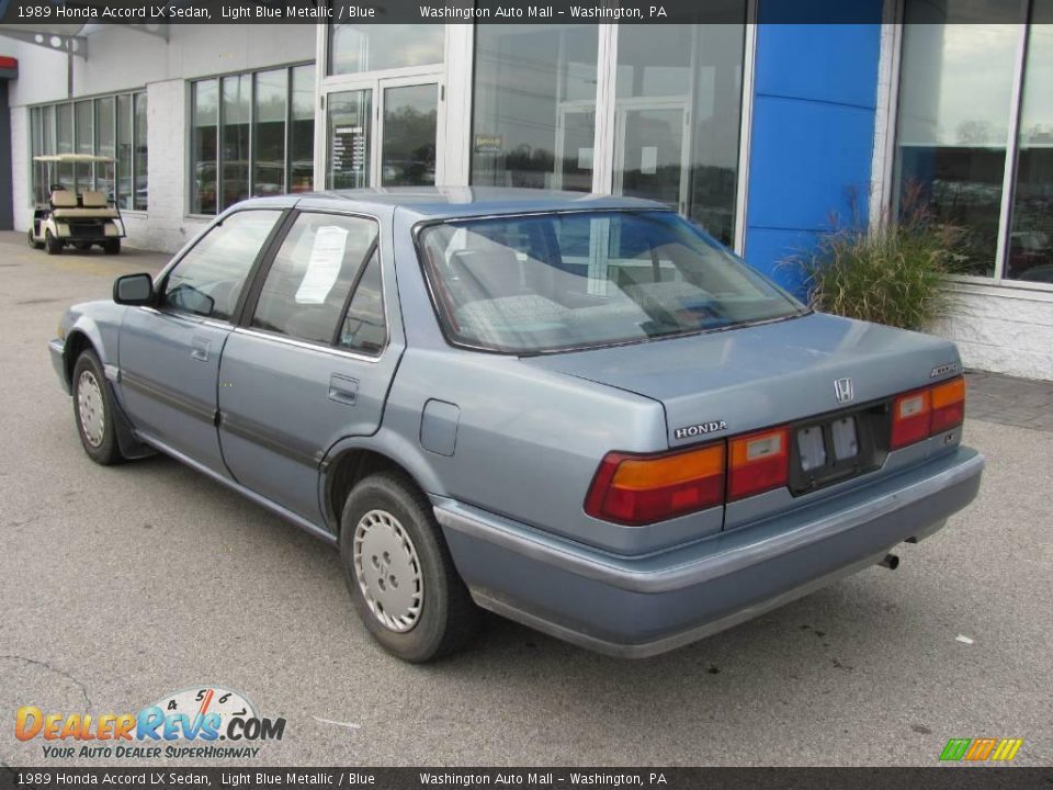 1989 Honda Accord LX Sedan Light Blue Metallic / Blue Photo #4