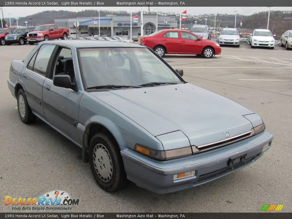 1989 Honda Accord LX Sedan Light Blue Metallic / Blue Photo #9