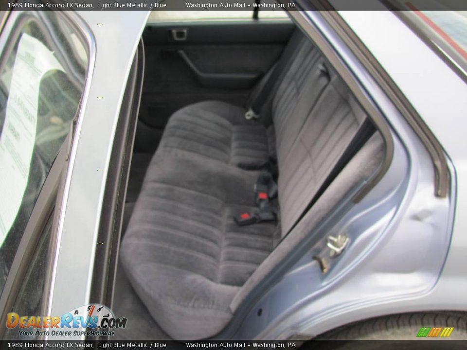 1989 Honda Accord LX Sedan Light Blue Metallic / Blue Photo #11
