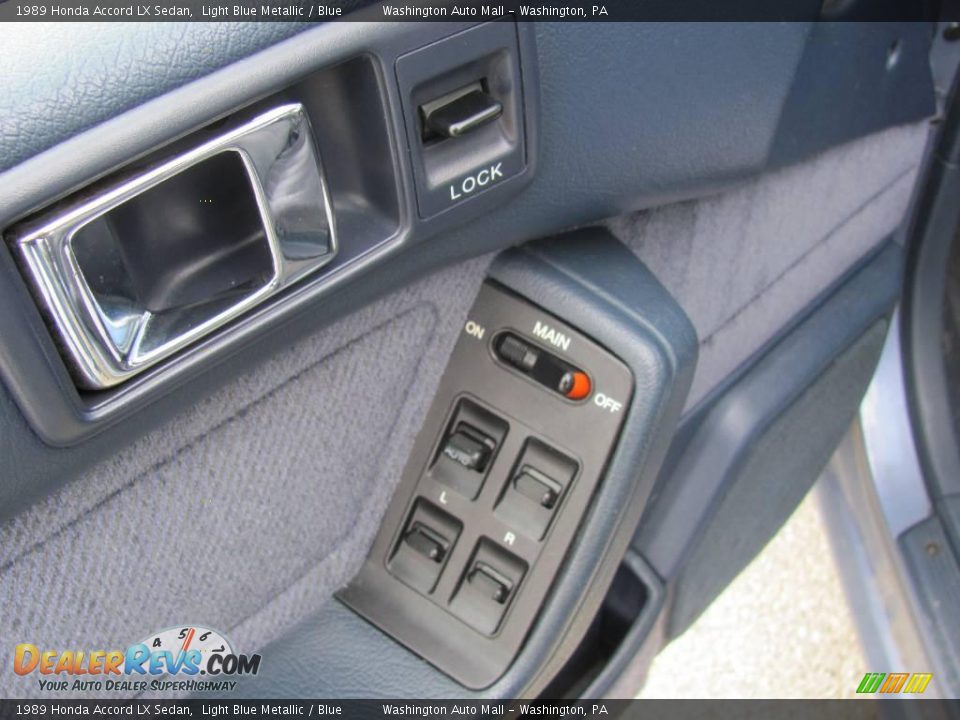 1989 Honda Accord LX Sedan Light Blue Metallic / Blue Photo #13