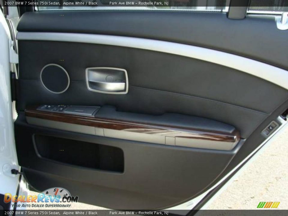 2007 BMW 7 Series 750i Sedan Alpine White / Black Photo #19