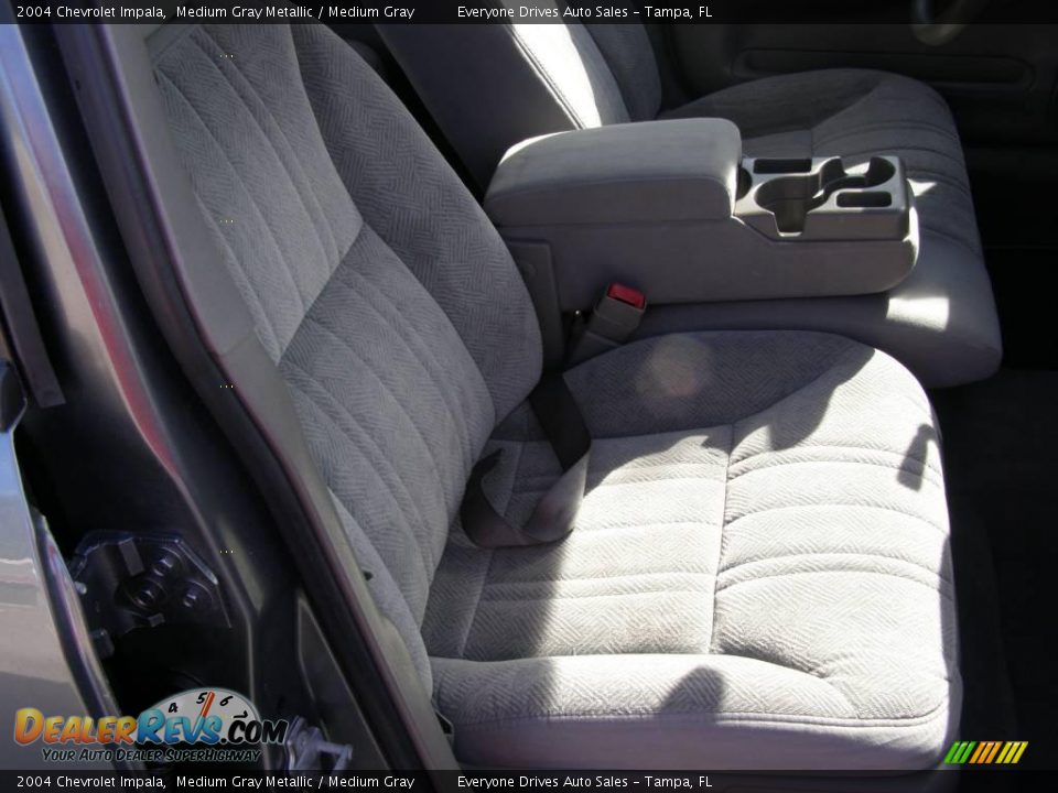 2004 Chevrolet Impala Medium Gray Metallic / Medium Gray Photo #13