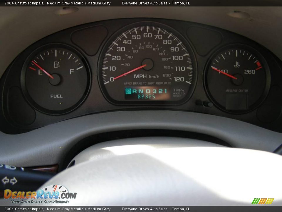 2004 Chevrolet Impala Medium Gray Metallic / Medium Gray Photo #23