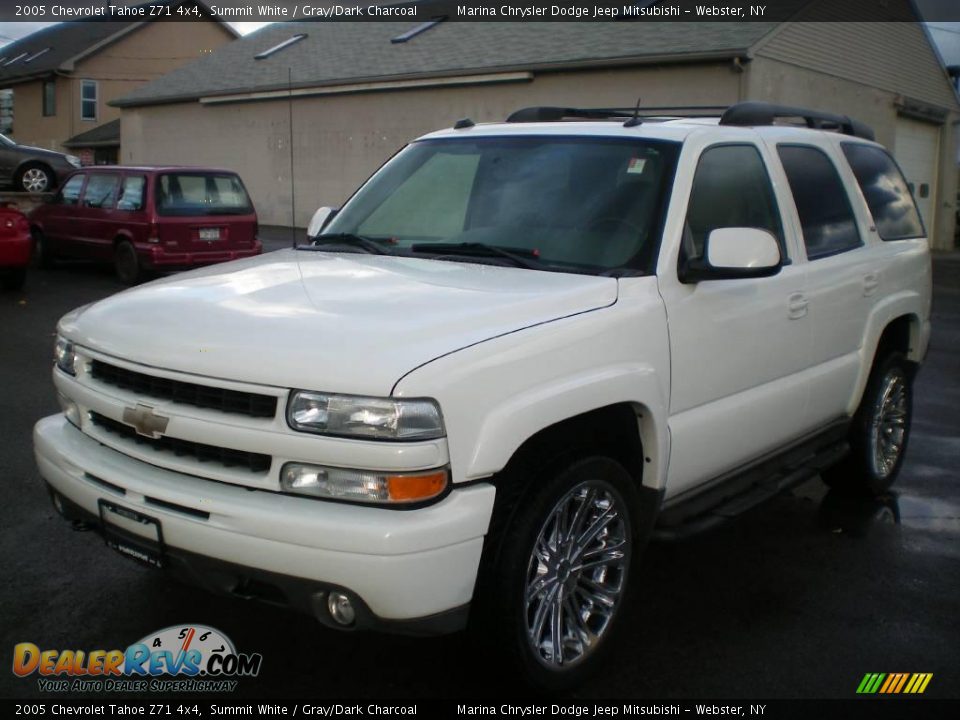 2005 Chevrolet Tahoe Z71 4x4 Summit White / Gray/Dark Charcoal Photo #1