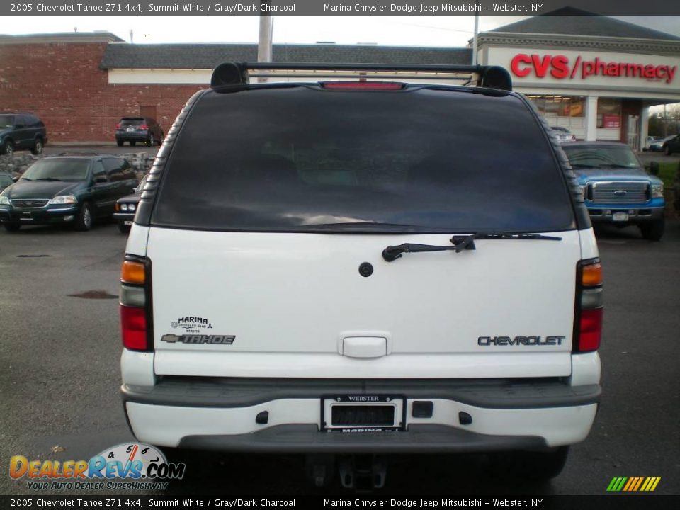 2005 Chevrolet Tahoe Z71 4x4 Summit White / Gray/Dark Charcoal Photo #11