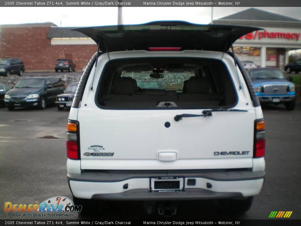2005 Chevrolet Tahoe Z71 4x4 Summit White / Gray/Dark Charcoal Photo #21