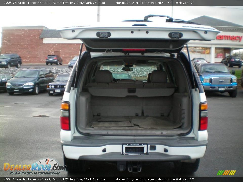 2005 Chevrolet Tahoe Z71 4x4 Summit White / Gray/Dark Charcoal Photo #22