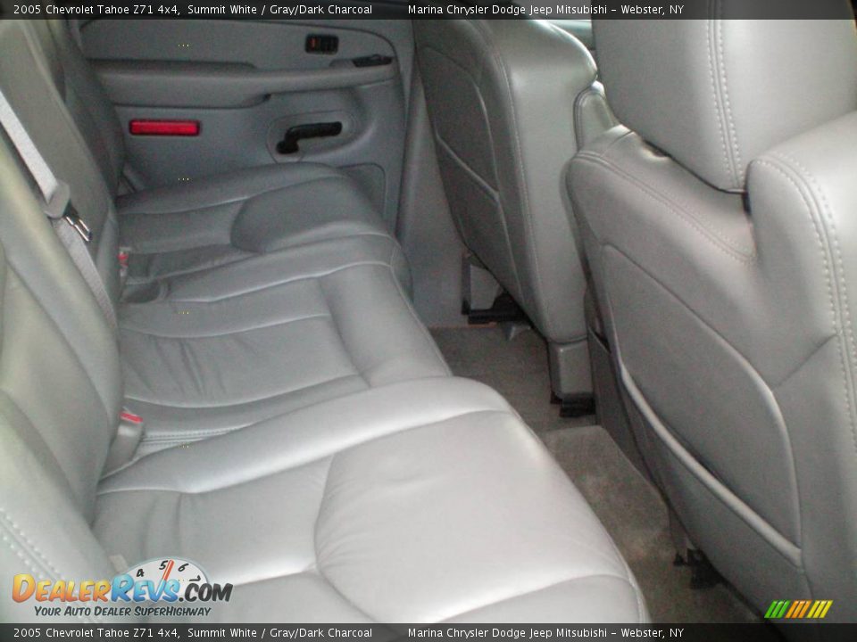 2005 Chevrolet Tahoe Z71 4x4 Summit White / Gray/Dark Charcoal Photo #26