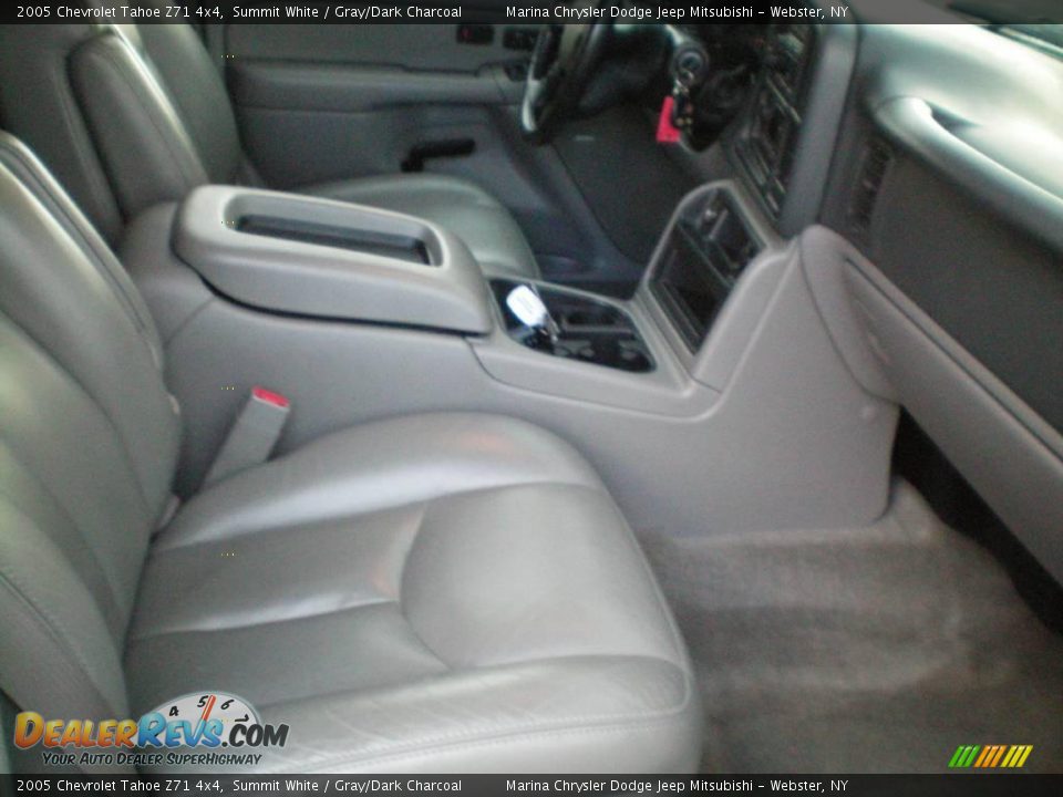 2005 Chevrolet Tahoe Z71 4x4 Summit White / Gray/Dark Charcoal Photo #29