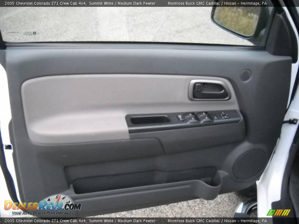 2005 Chevrolet Colorado Z71 Crew Cab 4x4 Summit White / Medium Dark Pewter Photo #8