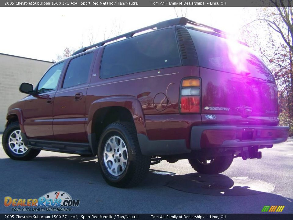 2005 Chevrolet Suburban 1500 Z71 4x4 Sport Red Metallic / Tan/Neutral Photo #4