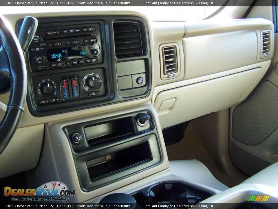 2005 Chevrolet Suburban 1500 Z71 4x4 Sport Red Metallic / Tan/Neutral Photo #20