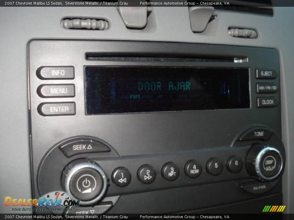 2007 Chevrolet Malibu LS Sedan Silverstone Metallic / Titanium Gray Photo #14