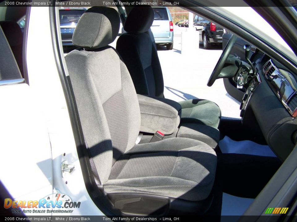 2008 Chevrolet Impala LT White / Ebony Black Photo #12