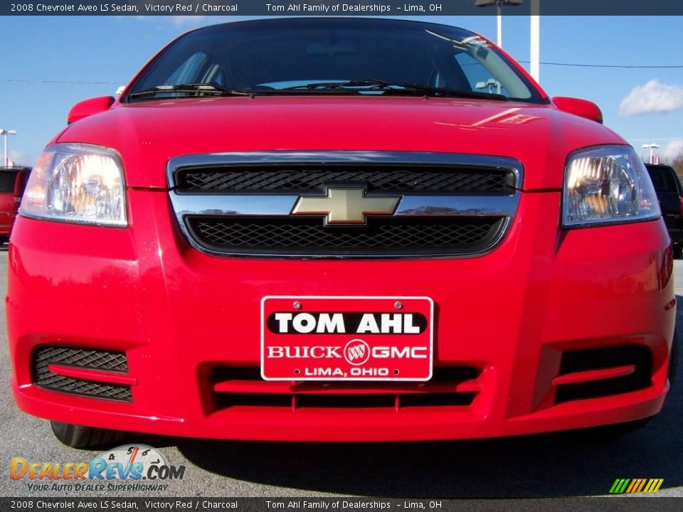 2008 Chevrolet Aveo LS Sedan Victory Red / Charcoal Photo #2