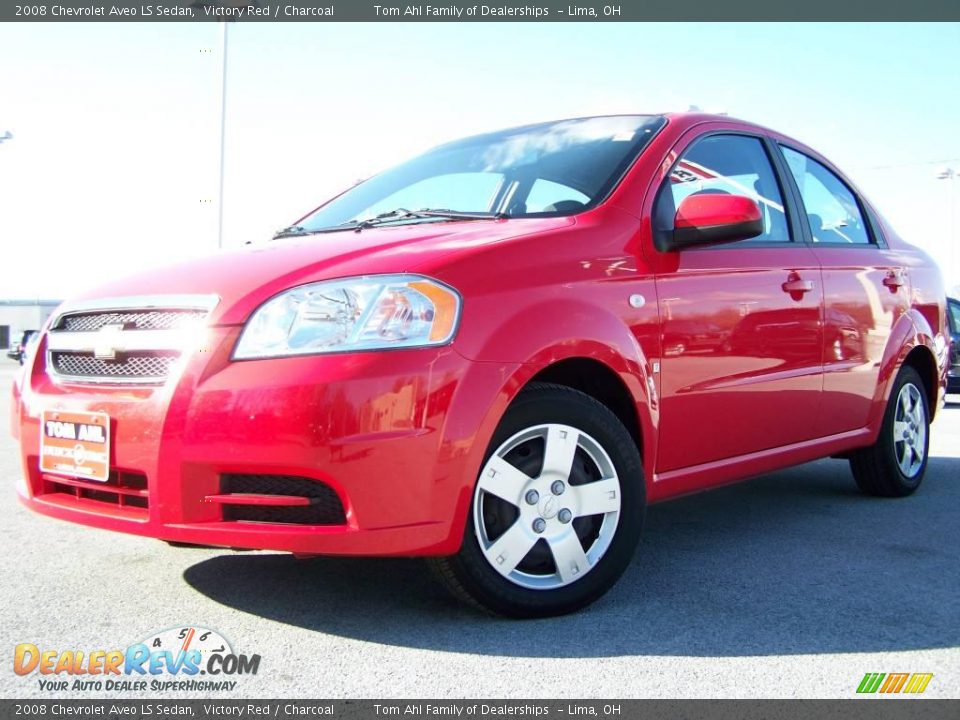 2008 Chevrolet Aveo LS Sedan Victory Red / Charcoal Photo #4