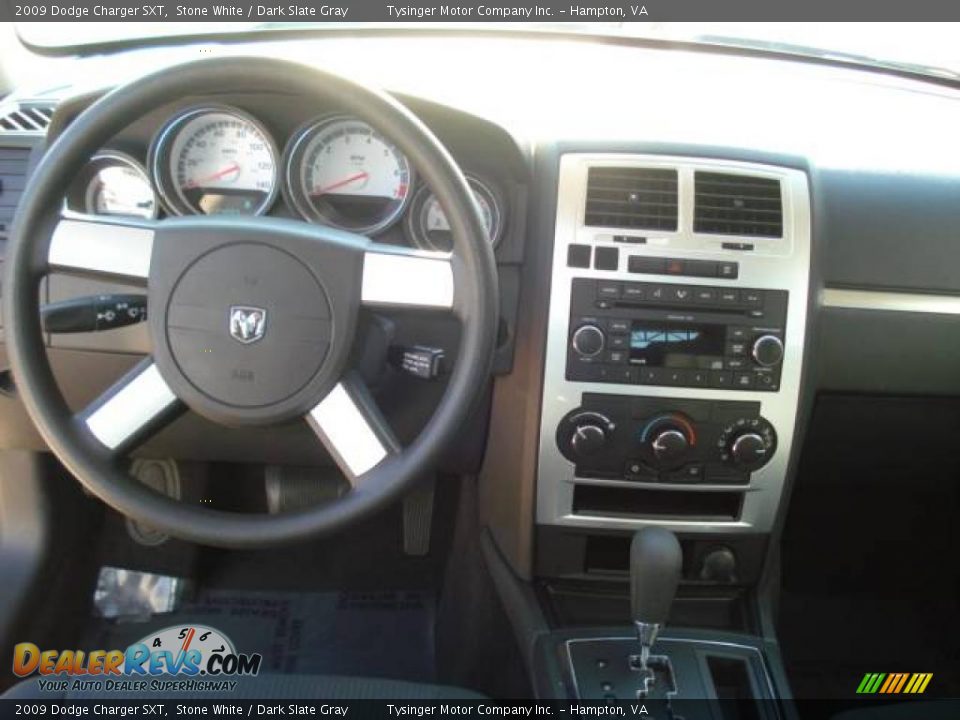 2009 Dodge Charger SXT Stone White / Dark Slate Gray Photo #12