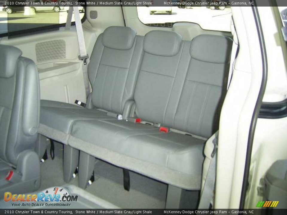 2010 Chrysler Town & Country Touring Stone White / Medium Slate Gray/Light Shale Photo #11
