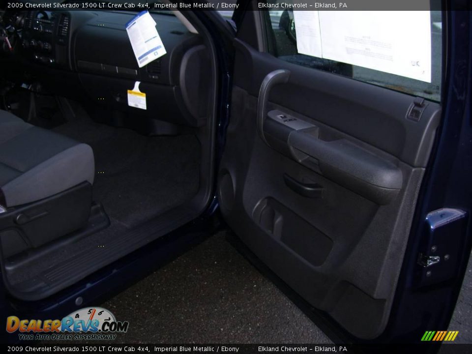 2009 Chevrolet Silverado 1500 LT Crew Cab 4x4 Imperial Blue Metallic / Ebony Photo #22