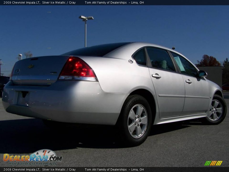 2009 Chevrolet Impala LT Silver Ice Metallic / Gray Photo #7
