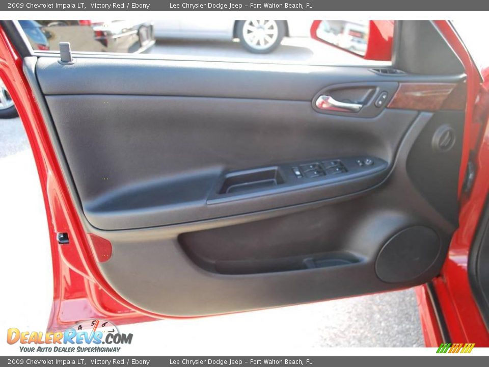2009 Chevrolet Impala LT Victory Red / Ebony Photo #17
