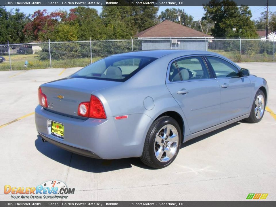 2009 Chevrolet Malibu LT Sedan Golden Pewter Metallic / Titanium Photo #3