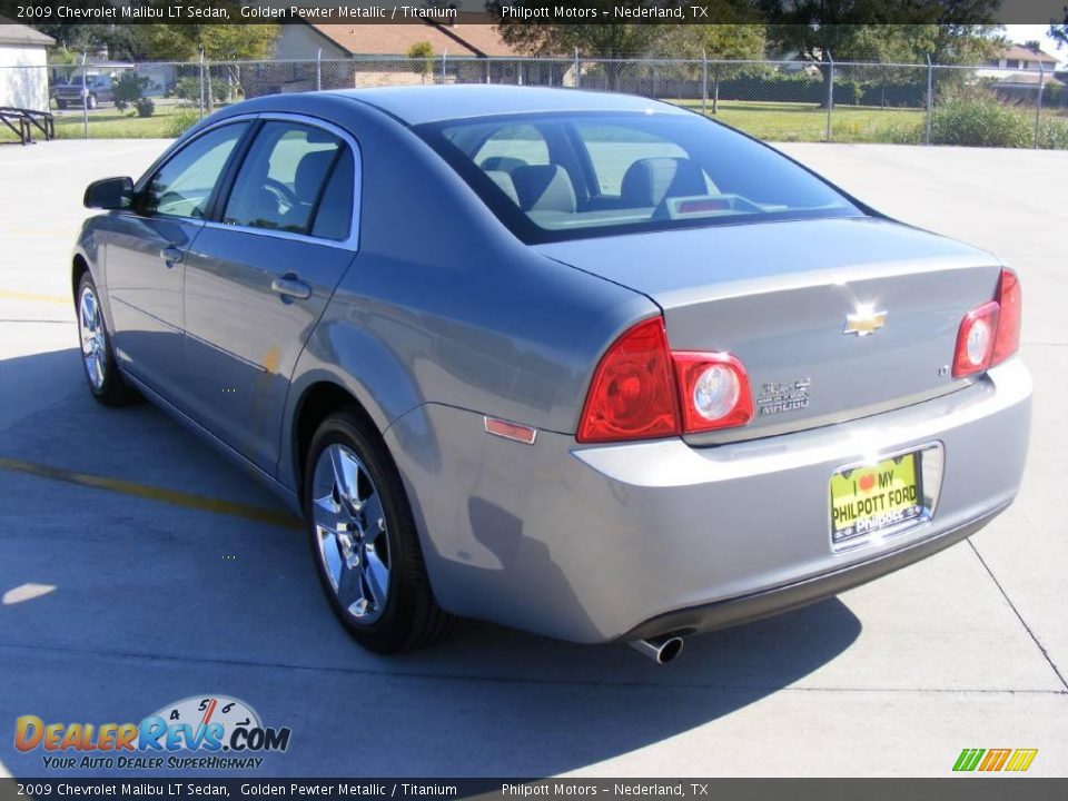 2009 Chevrolet Malibu LT Sedan Golden Pewter Metallic / Titanium Photo #5