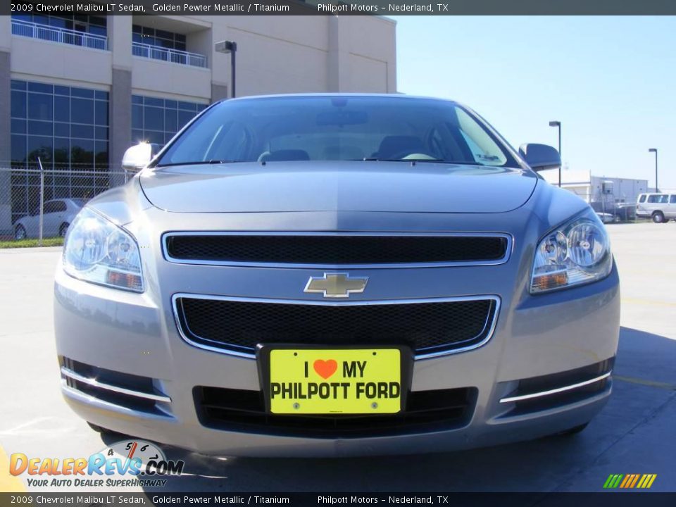 2009 Chevrolet Malibu LT Sedan Golden Pewter Metallic / Titanium Photo #9
