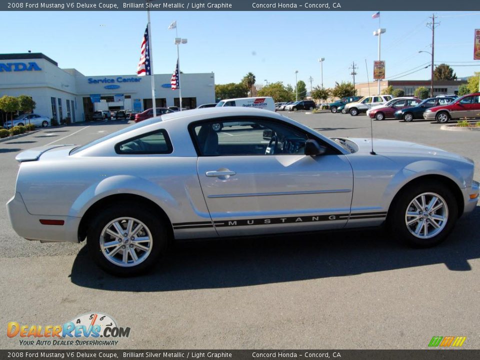 2008 Ford Mustang V6 Deluxe Coupe Brilliant Silver Metallic / Light Graphite Photo #2