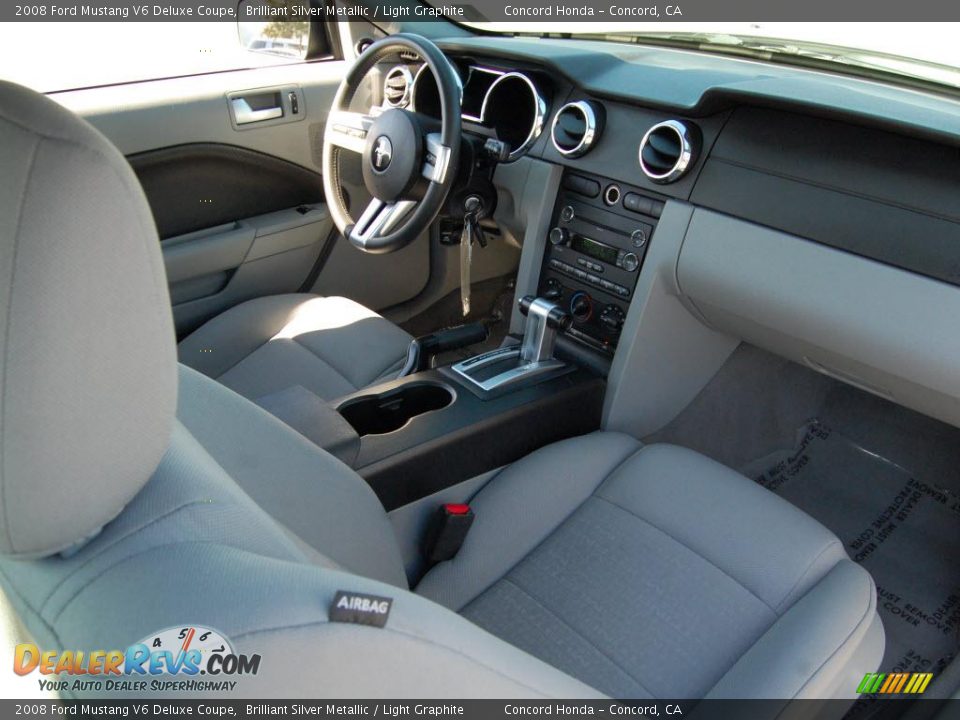 2008 Ford Mustang V6 Deluxe Coupe Brilliant Silver Metallic / Light Graphite Photo #4