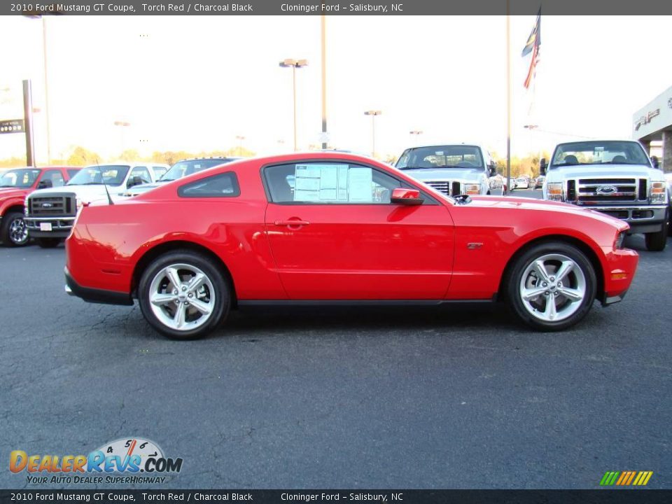 2010 Ford Mustang GT Coupe Torch Red / Charcoal Black Photo #2