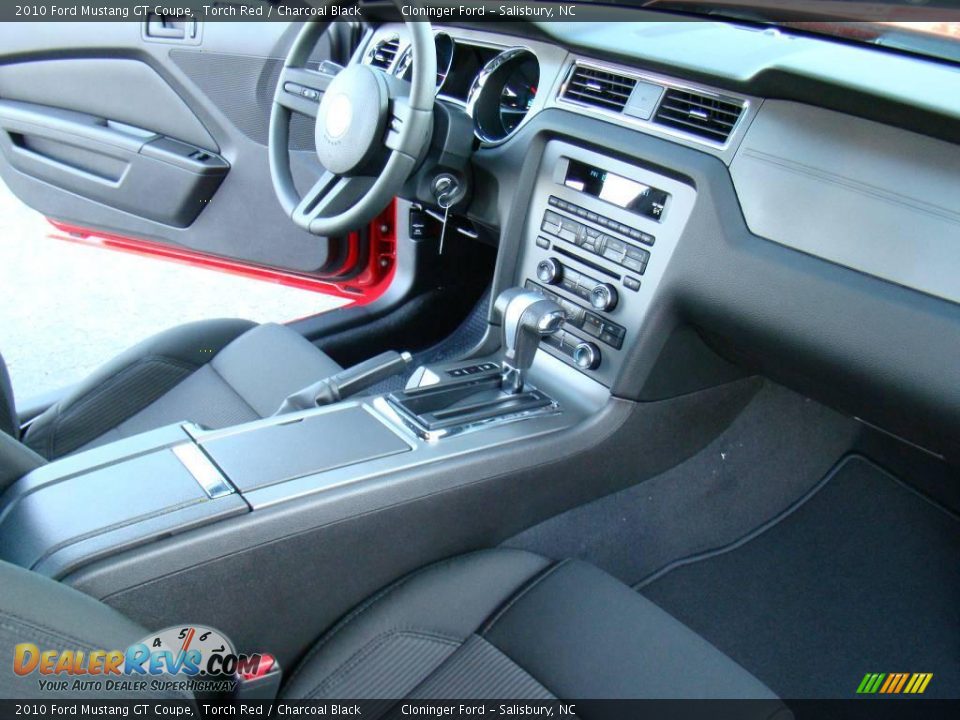 2010 Ford Mustang GT Coupe Torch Red / Charcoal Black Photo #10