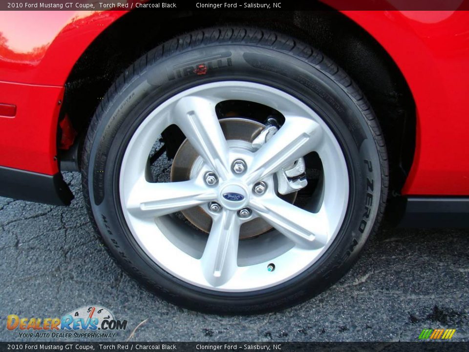 2010 Ford Mustang GT Coupe Torch Red / Charcoal Black Photo #12